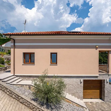 Holiday home Salvia By Interhome *